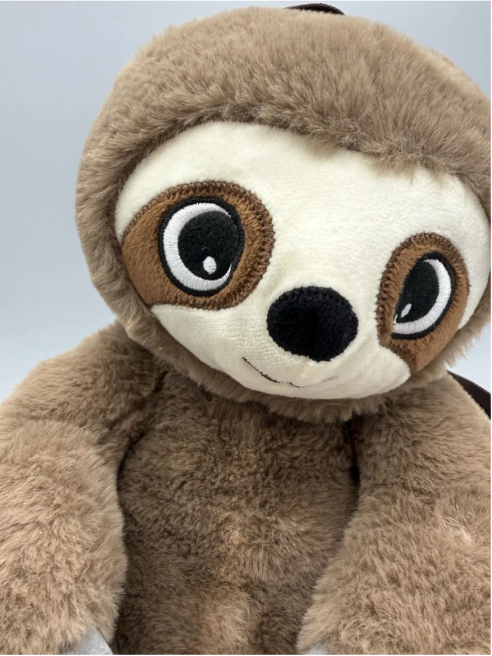 Carried Away by stepping stones Sloth Plush Backpack Brown/Cream zipper